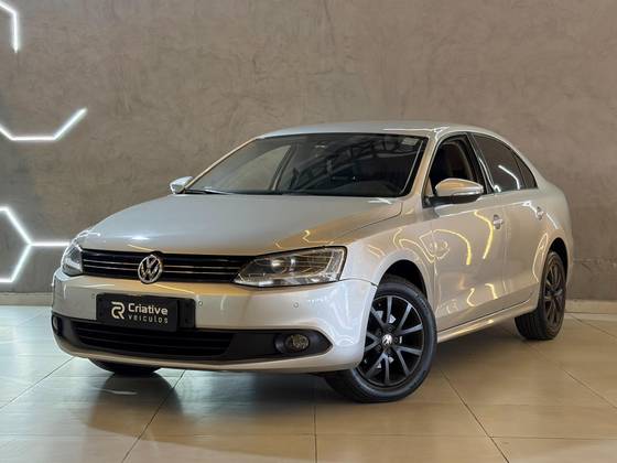 VOLKSWAGEN JETTA 2.0 COMFORTLINE FLEX 4P TIPTRONIC VOLKSWAGEN JETTA 2.0 COMFORTLINE FLEX 4P TIPTRONIC